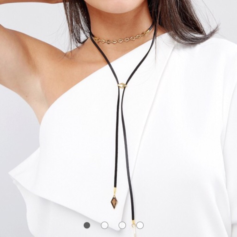 VM | Cicely Yellow Gold Bolo Charm Necklace